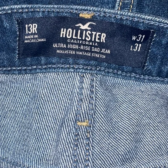 Hollister Highest Rise Dad Jeans BRAND NEW - Picture 3 of 3